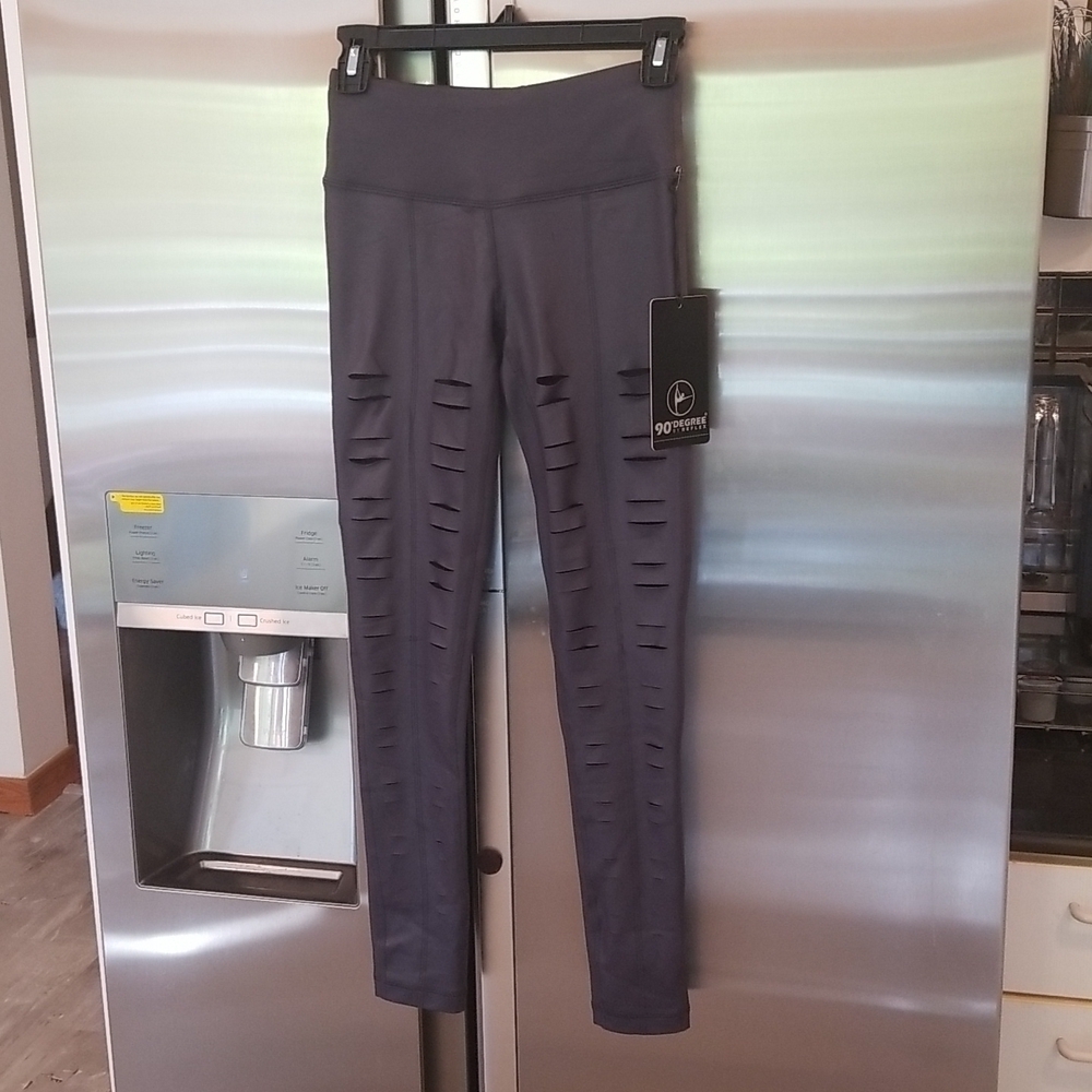 💕90 DEGREE💕 Gray Distressed Leggings XS NWT